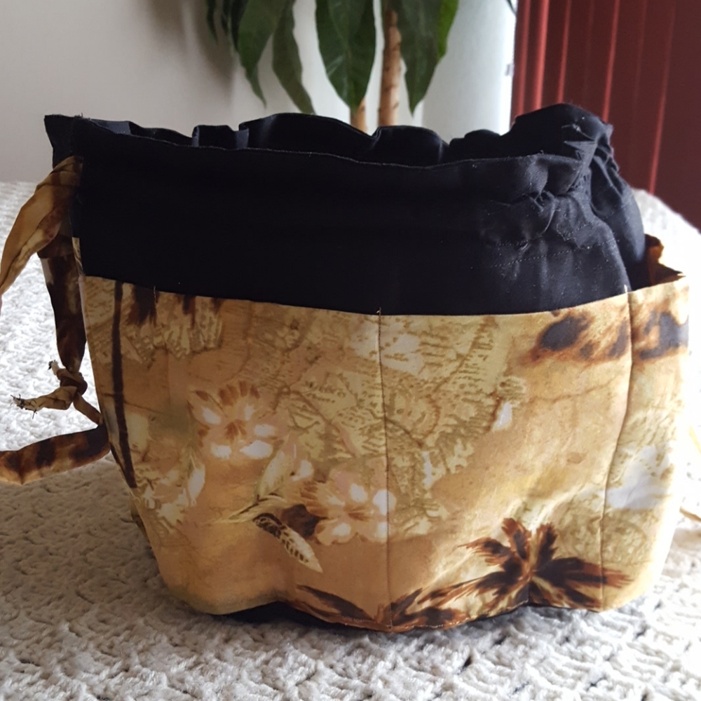 Bingo Accessory Bag. - Picture 5 of 5